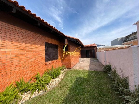 Imagem Casa com 5 Quartos à Venda, 300 m² em Centro - Xangri-la