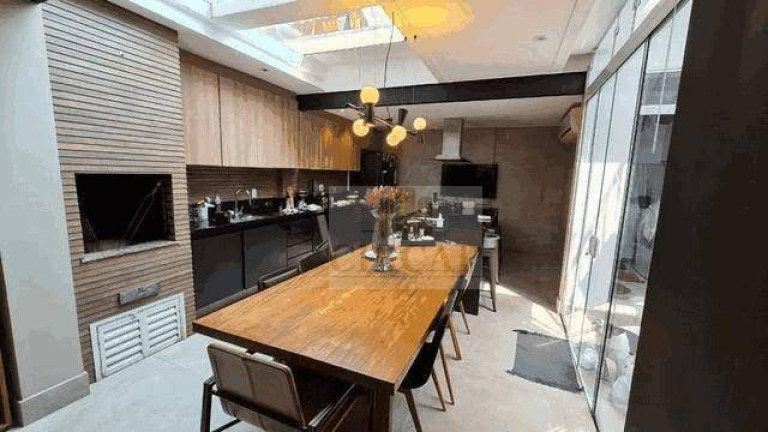 Imagem Casa com 2 Quartos à Venda ou Locação, 200 m² em Vila Olímpia - São Paulo Imagem Casa com 2 Quartos à Venda ou Locação, 200 m² em Vila Olímpia - São Paulo
