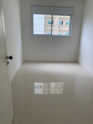 Imagem Apartamento com 4 Quartos à Venda, 144 m² em Centro - Balneário Camboriú Imagem Apartamento com 4 Quartos à Venda, 144 m² em Centro - Balneário Camboriú