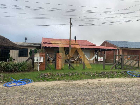 Imagem Imóvel com 3 Quartos à Venda, em Rua Das Pérolas - Xangri-lá Imagem Imóvel com 3 Quartos à Venda, em Rua Das Pérolas - Xangri-lá