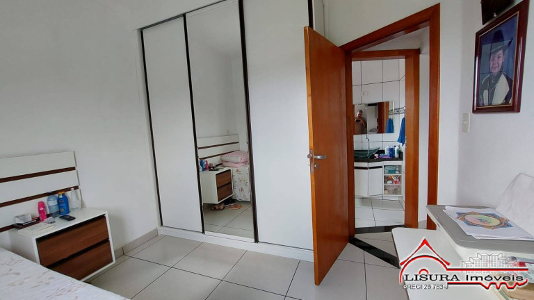 Imagem Casa com 3 Quartos à Venda, 210 m² em Loteamento Villa Branca - Jacareí Imagem Casa com 3 Quartos à Venda, 210 m² em Loteamento Villa Branca - Jacareí