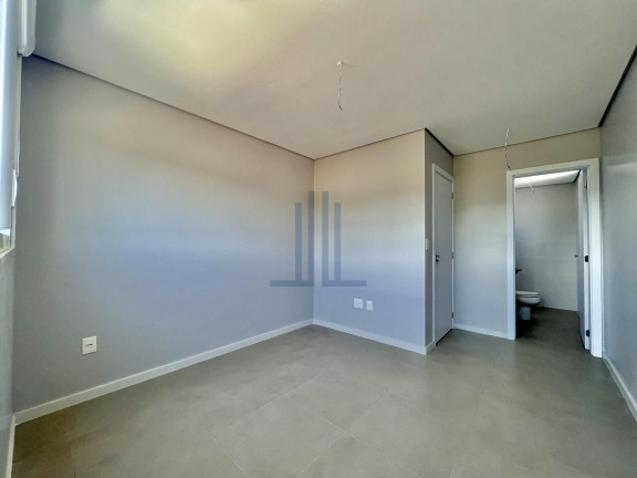 Imagem Apartamento com 2 Quartos à Venda, 67 m² em São José - Santa Maria Imagem Apartamento com 2 Quartos à Venda, 67 m² em São José - Santa Maria