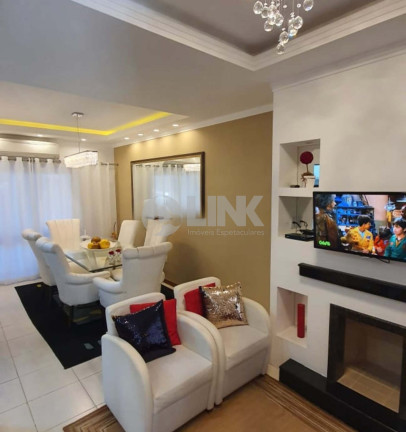 Imóvel com 3 Quartos à Venda, 186 m² em Cavalhada - Porto Alegre