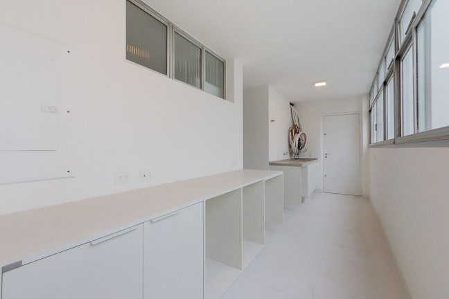 Imagem Apartamento com 3 Quartos à Venda, 236 m² em Santa Cecília - São Paulo