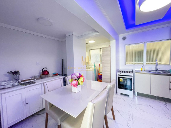 Imagem Apartamento com 3 Quartos à Venda, 92 m² em Centro - Balneário Camboriú Imagem Apartamento com 3 Quartos à Venda, 92 m² em Centro - Balneário Camboriú