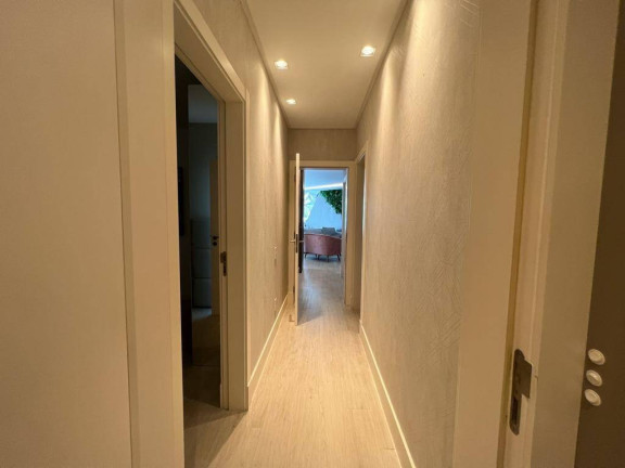 Imagem Apartamento com 3 Quartos à Venda, 130 m² em Centro - Balneário Camboriú Imagem Apartamento com 3 Quartos à Venda, 130 m² em Centro - Balneário Camboriú