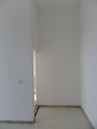 Imagem Casa com 2 Quartos à Venda, 150 m² Imagem Casa com 2 Quartos à Venda, 150 m²