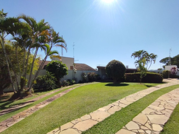 Imagem Casa com 3 Quartos à Venda, 369 m² em Jardim Brasil - Jundiai