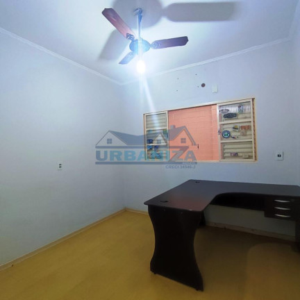 Imagem Casa com 3 Quartos à Venda, 323 m² em Jardim Toselar - Birigui