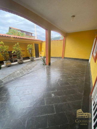 Imagem Casa com 4 Quartos à Venda, 300 m² em Solemar - Praia Grande