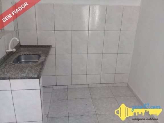 Imagem Casa com 4 Quartos à Venda, 70 m² em Conjunto Semiramis Barros Braga - Londrina Imagem Casa com 4 Quartos à Venda, 70 m² em Conjunto Semiramis Barros Braga - Londrina
