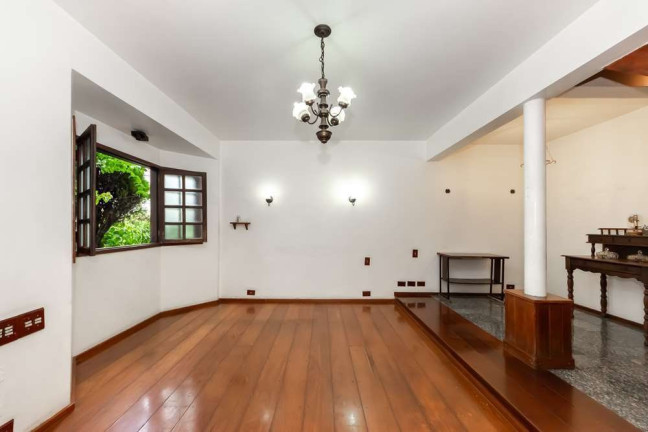 Casa com 2 Quartos à Venda, 120 m² em Vila Monumento - São Paulo