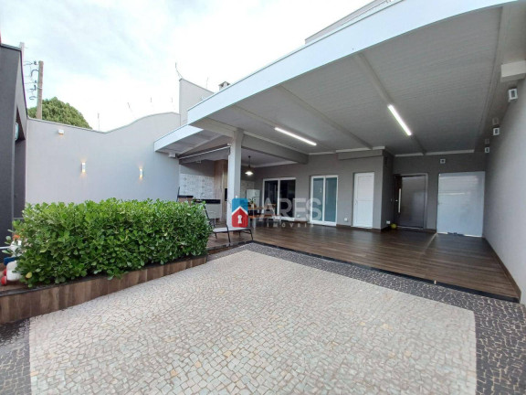 Casa com 3 Quartos à Venda, 278 m² em Centro - Santa Bárbara D'oeste