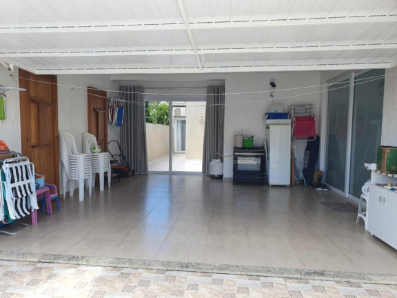 Imagem Casa com 4 Quartos à Venda,  em Rainha Do Mar - Xangri-la