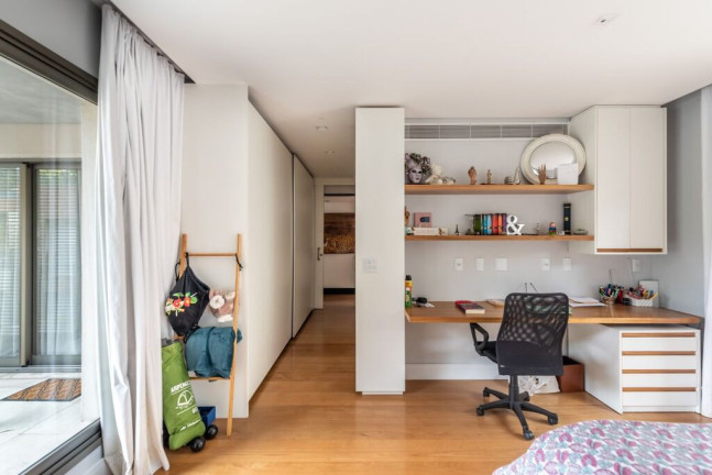 Imagem Casa com 3 Quartos à Venda, em Alto De Pinheiros - São Paulo Imagem Casa com 3 Quartos à Venda, em Alto De Pinheiros - São Paulo