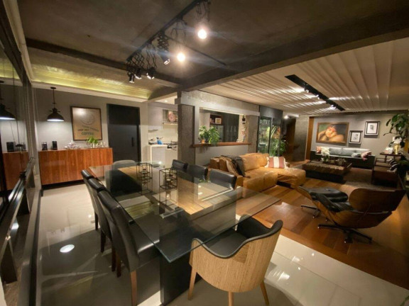 Imagem Apartamento com 4 Quartos à Venda, 390 m² em Petrópolis - Porto Alegre Imagem Apartamento com 4 Quartos à Venda, 390 m² em Petrópolis - Porto Alegre