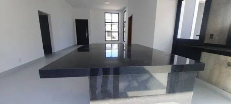 Imagem Casa com 3 Quartos à Venda, 250 m² em Loteamento Pinheiros De Tremembé - Tremembé Imagem Casa com 3 Quartos à Venda, 250 m² em Loteamento Pinheiros De Tremembé - Tremembé