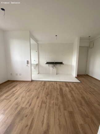 Imagem Apartamento com 2 Quartos à Venda, 42 m² em Santa Maria - Santo André