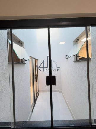 Imagem Casa com 3 Quartos à Venda, 248 m² em Jardim Bonança - Aparecida De Goiânia Imagem Casa com 3 Quartos à Venda, 248 m² em Jardim Bonança - Aparecida De Goiânia