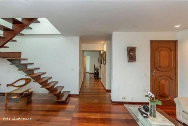 Imagem Imóvel com 4 Quartos à Venda, 369 m² em Barra Da Tijuca - Rio De Janeiro