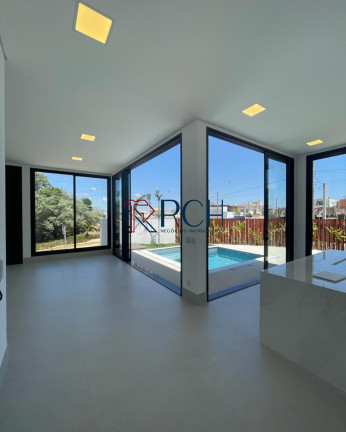 Imagem Casa com 3 Quartos à Venda, 306 m² em Além Ponte - Sorocaba Imagem Casa com 3 Quartos à Venda, 306 m² em Além Ponte - Sorocaba
