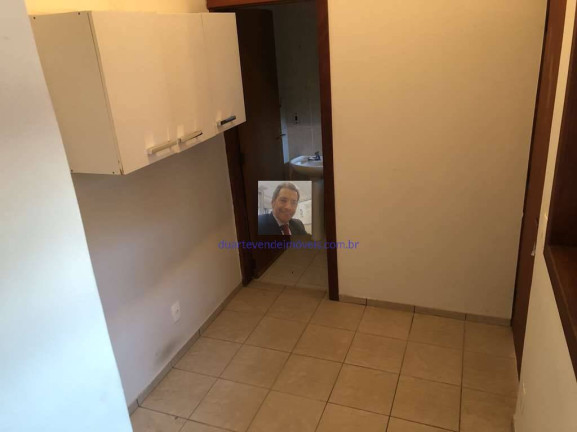 Imagem Casa de Condomínio com 4 Quartos à Venda, 347 m² em Barueri