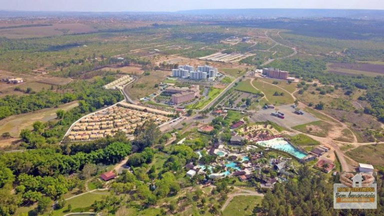 Imagem Imóvel à Venda, 300 m² em Setor Lagoa Quente - Caldas Novas Imagem Imóvel à Venda, 300 m² em Setor Lagoa Quente - Caldas Novas