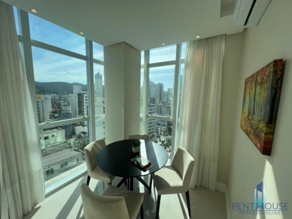 Imagem Apartamento com 3 Quartos à Venda, 144 m² em Centro - Balneário Camboriú