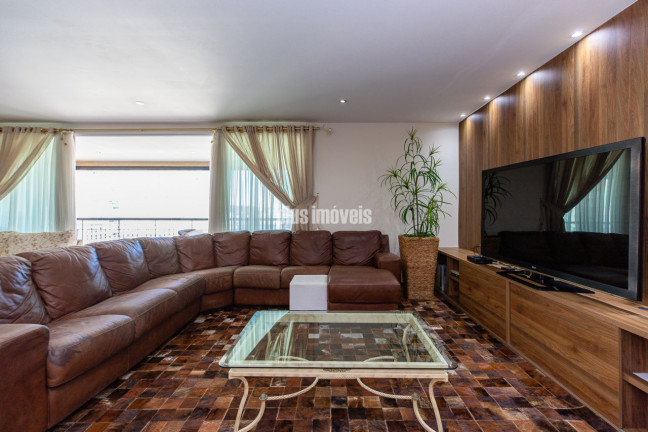 Apartamento com 3 Quartos à Venda, 218 m² em Brooklin Paulista - São Paulo