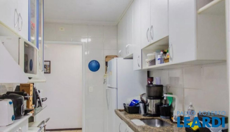 Imagem Apartamento com 3 Quartos à Venda, 75 m² em Vila Apiaí - Santo André