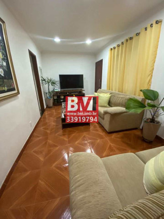Imagem Casa com 3 Quartos à Venda, 210 m² em Vila Da Penha - Rio De Janeiro Imagem Casa com 3 Quartos à Venda, 210 m² em Vila Da Penha - Rio De Janeiro