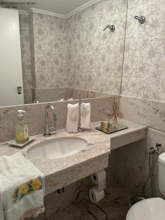Imagem Imóvel com 4 Quartos à Venda, 226 m² em Pituba - Salvador Imagem Imóvel com 4 Quartos à Venda, 226 m² em Pituba - Salvador