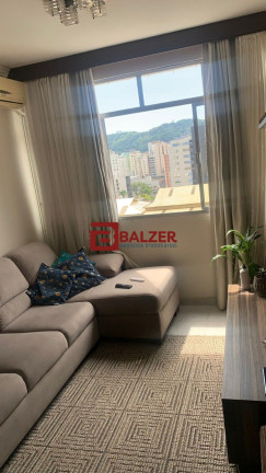 Imagem Apartamento com 2 Quartos à Venda, 72 m² em Centro - Florianópolis Imagem Apartamento com 2 Quartos à Venda, 72 m² em Centro - Florianópolis