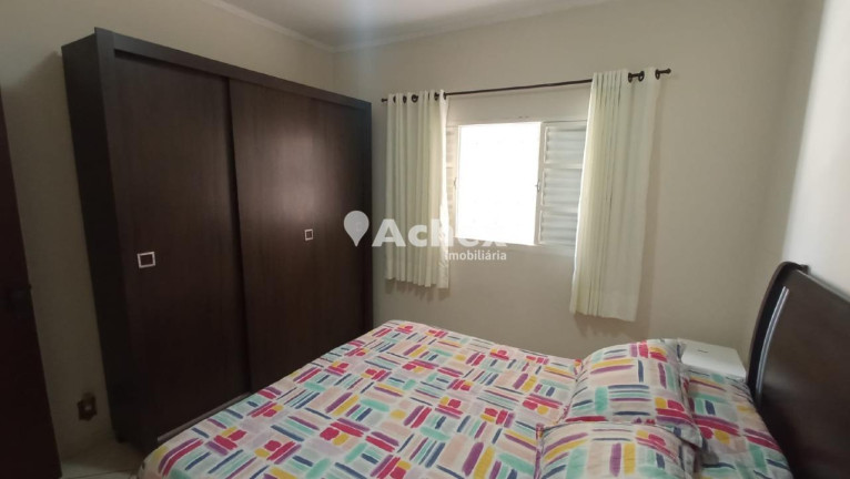 Imagem Casa com 3 Quartos à Venda, 160 m² em Vila Costa E Silva - Campinas Imagem Casa com 3 Quartos à Venda, 160 m² em Vila Costa E Silva - Campinas