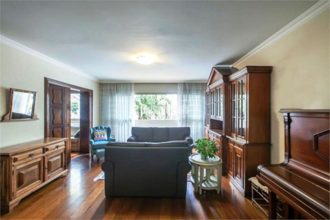 Imagem Apartamento com 3 Quartos à Venda, 198 m² em Jardim Europa - São Paulo Imagem Apartamento com 3 Quartos à Venda, 198 m² em Jardim Europa - São Paulo