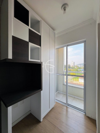 Imagem Apartamento com 2 Quartos à Venda, 66 m² em América - Joinville