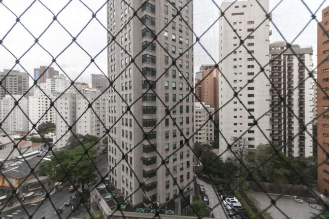 Imagem Apartamento com 2 Quartos à Venda, 67 m² em Itaim Bibi - São Paulo
