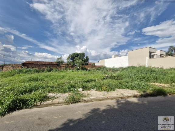 Imagem Terreno à Venda, 557 m² em Independência - 2º Complemento - Aparecida De Goiânia