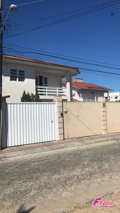 Imagem Casa com 3 Quartos à Venda, 450 m² em Centro - Palhoça Imagem Casa com 3 Quartos à Venda, 450 m² em Centro - Palhoça