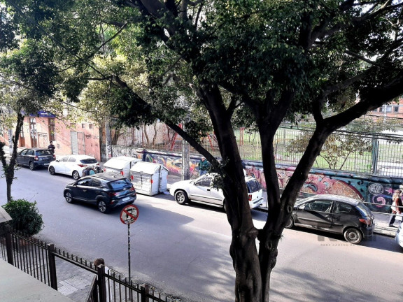 Imagem Apartamento com 3 Quartos à Venda, 140 m² em Cidade Baixa - Porto Alegre Imagem Apartamento com 3 Quartos à Venda, 140 m² em Cidade Baixa - Porto Alegre