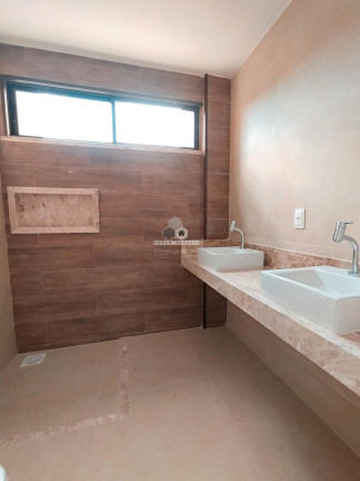 Imagem Casa com 4 Quartos à Venda, 170 m² em Pires Façanha - Eusébio