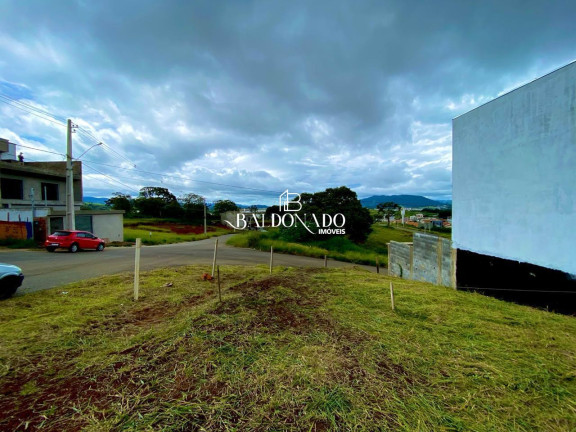 Imagem Terreno à Venda, 200 m² em Centro - Extrema Imagem Terreno à Venda, 200 m² em Centro - Extrema