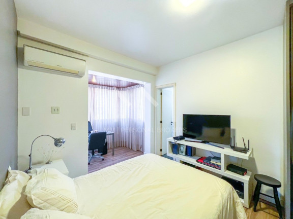 Imagem Apartamento com 2 Quartos à Venda, 101 m² em Bela Vista - Porto Alegre
