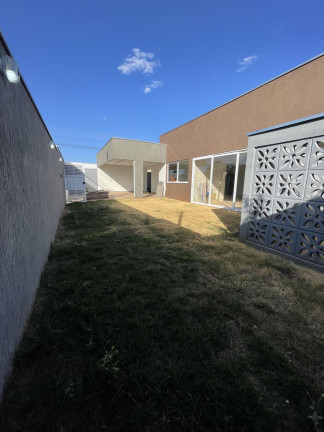 Imagem Casa com 3 Quartos à Venda, em Setor Sul - Goianésia Imagem Casa com 3 Quartos à Venda, em Setor Sul - Goianésia