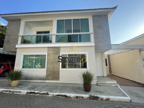 Casa de Condomínio com 4 Quartos à Venda, 124 m² em Itaipu - Niterói
