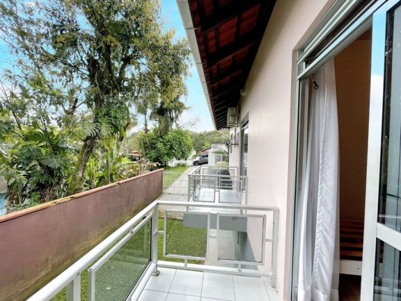 Imagem Casa com 3 Quartos à Venda, 582 m² em Velha - Blumenau