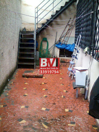 Imagem Casa com 2 Quartos à Venda, 80 m² em Vaz Lobo - Rio De Janeiro Imagem Casa com 2 Quartos à Venda, 80 m² em Vaz Lobo - Rio De Janeiro