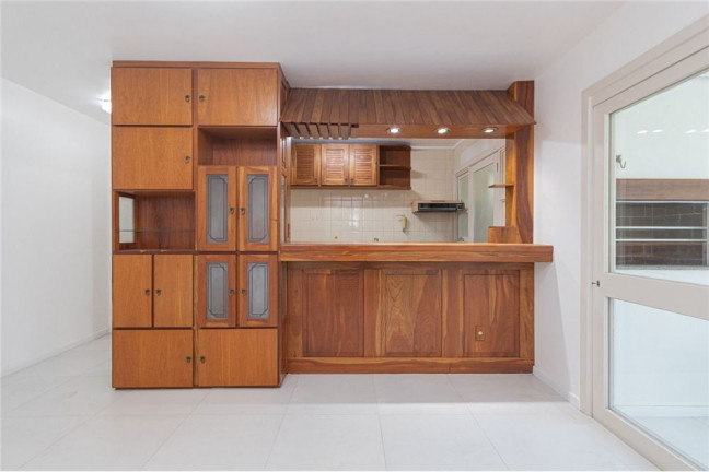 Imagem Apartamento com 2 Quartos à Venda, 66 m² em Cavalhada - Porto Alegre