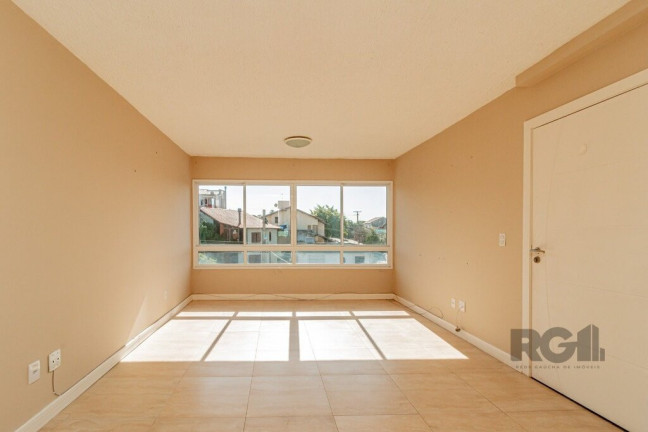 Apartamento com 2 Quartos à Venda, 70 m² em Jardim Sabará - Porto Alegre