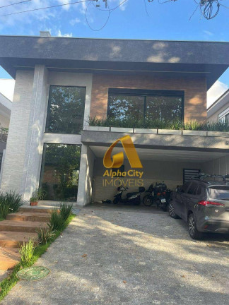 Casa com 4 Quartos à Venda, 330 m² em  Alphaville - Santana De Parnaíba
